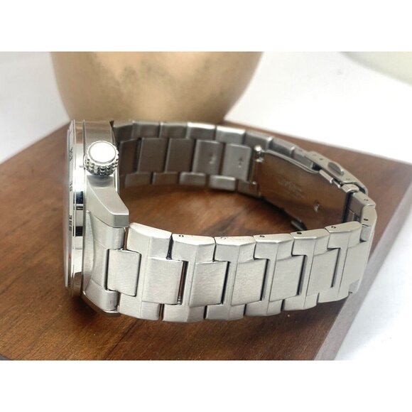 Citizen Men's Watch BM7551-50X Eco-Drive Green Dial Silver Stainless Steel 43mm - Picture 10 of 13